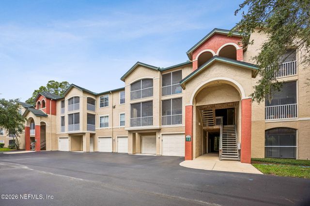 170 VERACRUZ Drive 323, Ponte Vedra Beach, FL 32082