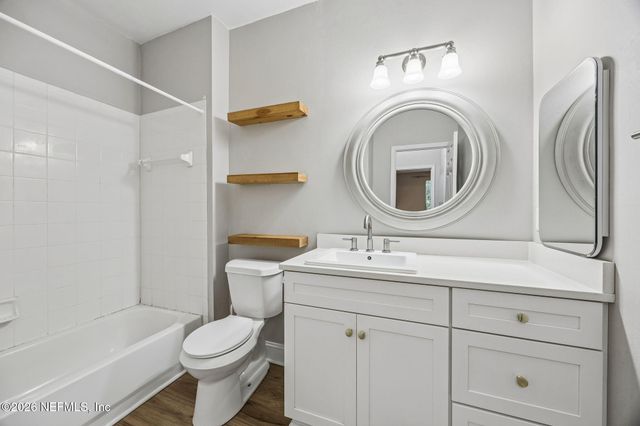 170 VERACRUZ Drive 323, Ponte Vedra Beach, FL 32082
