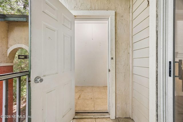 170 VERACRUZ Drive 323, Ponte Vedra Beach, FL 32082