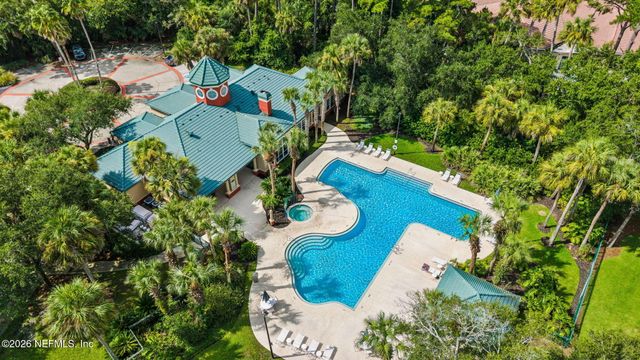 170 VERACRUZ Drive 323, Ponte Vedra Beach, FL 32082