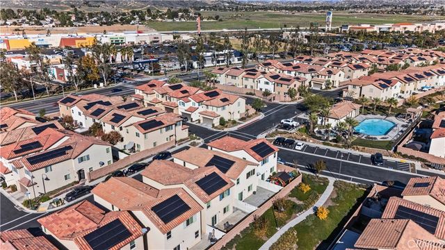 27321 Caprock Way, Moreno Valley, CA 92555