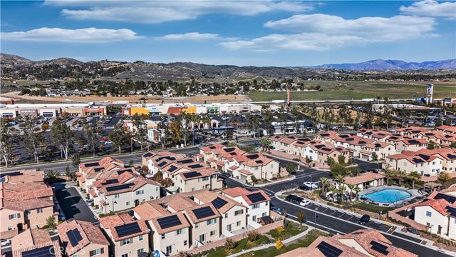 27321 Caprock Way, Moreno Valley, CA 92555