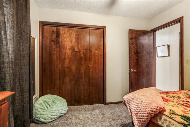 18123 Crestview Circle, Holt, MO 64048