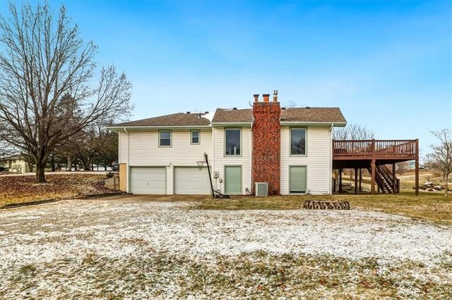 18123 Crestview Circle, Holt, MO 64048