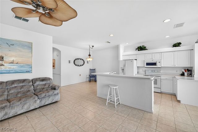 14205 Hilton Head DR, Fort Myers, FL 33919