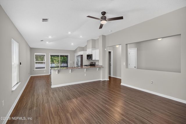 7118 PRESTON PINES Trail, Jacksonville, FL 32244
