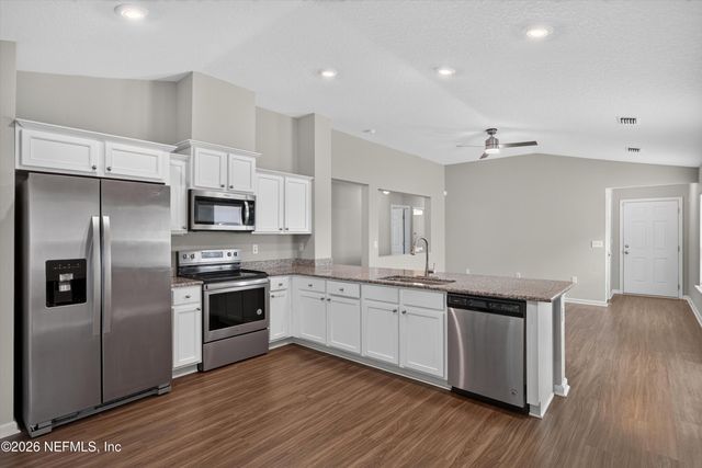 7118 PRESTON PINES Trail, Jacksonville, FL 32244