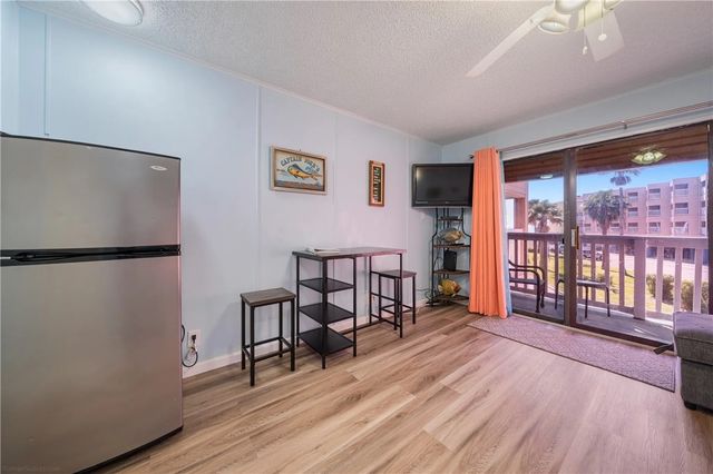 3938 Surfside Blvd 3136, Corpus Christi, TX 78402