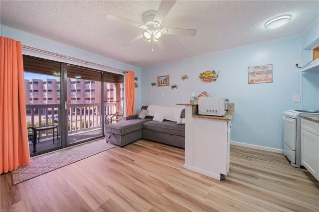 3938 Surfside Blvd 3136, Corpus Christi, TX 78402