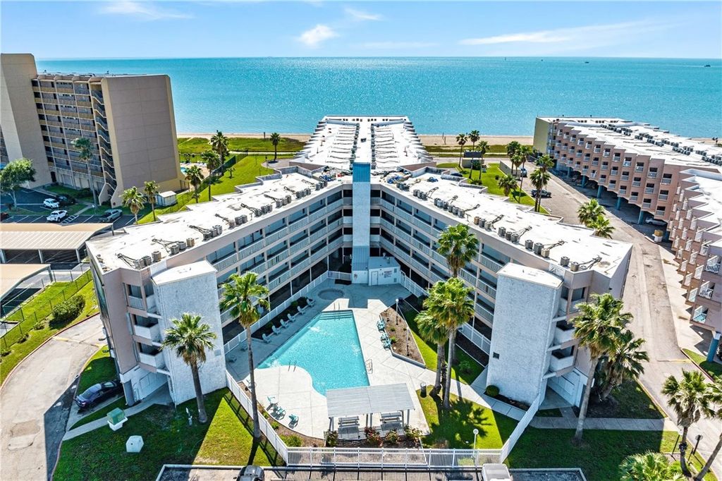 3938 Surfside Blvd 3136, Corpus Christi, TX 78402 — photo 2