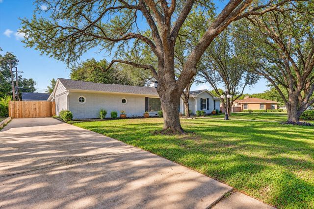 1204 Loma Alta Place, Cleburne, TX 76033