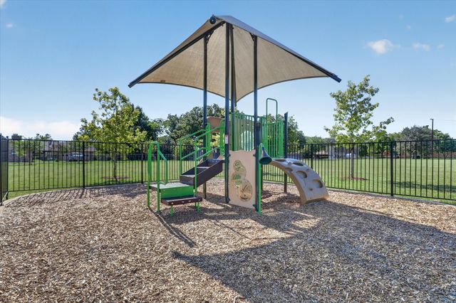 1204 Loma Alta Place, Cleburne, TX 76033