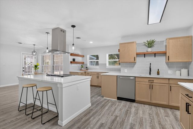 1204 Loma Alta Place, Cleburne, TX 76033