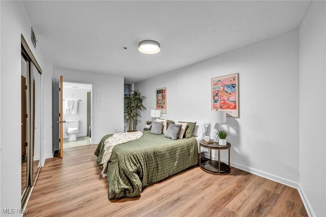 2222 Detroit Avenue 605, Cleveland, OH 44113