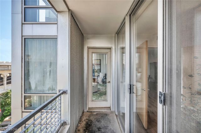 2222 Detroit Avenue 605, Cleveland, OH 44113