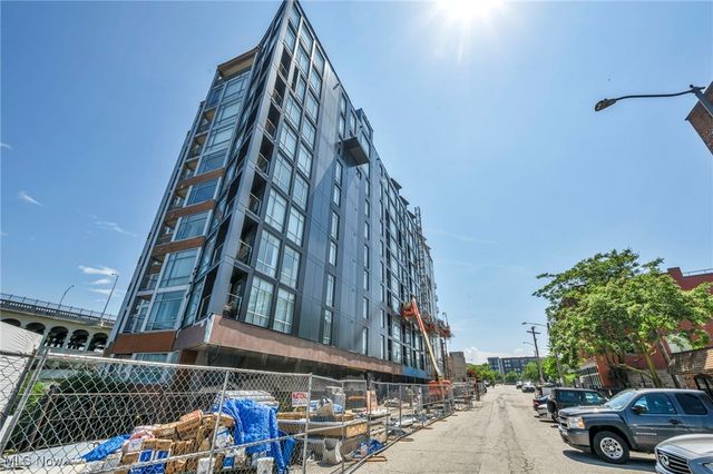 2222 Detroit Avenue 605, Cleveland, OH 44113