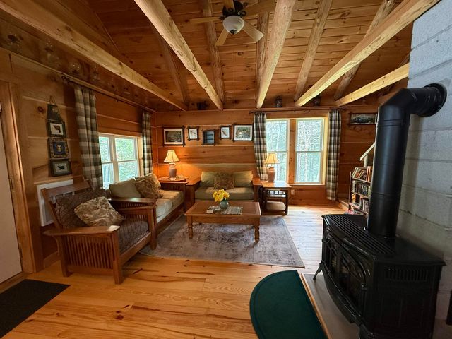 37 Maple Road, Canaan, NH 03741