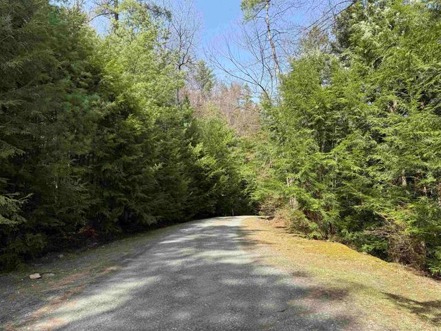 37 Maple Road, Canaan, NH 03741