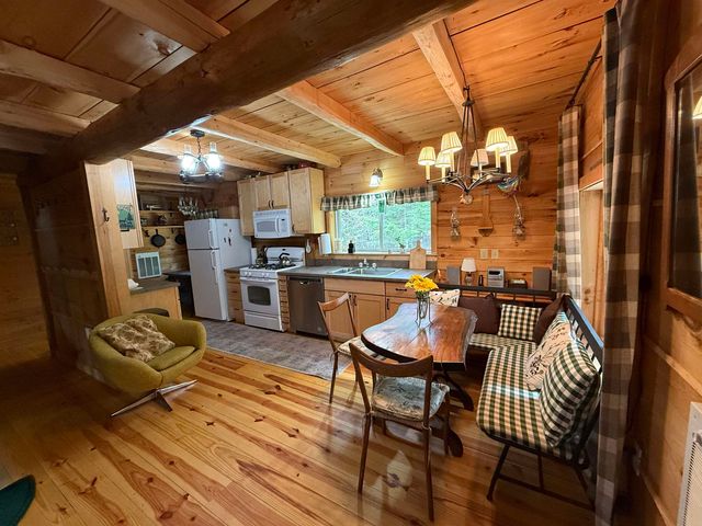 37 Maple Road, Canaan, NH 03741