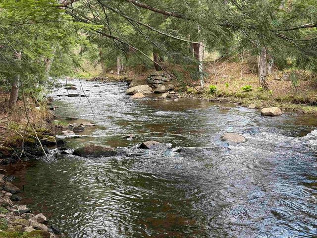 37 Maple Road, Canaan, NH 03741
