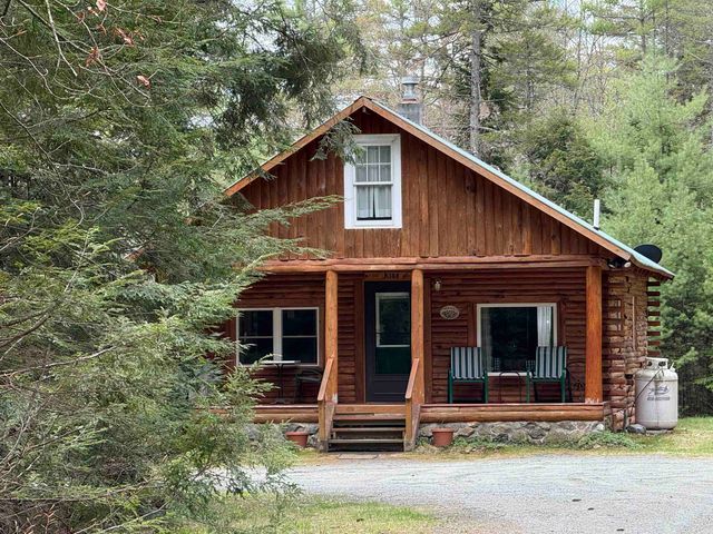 37 Maple Road, Canaan, NH 03741