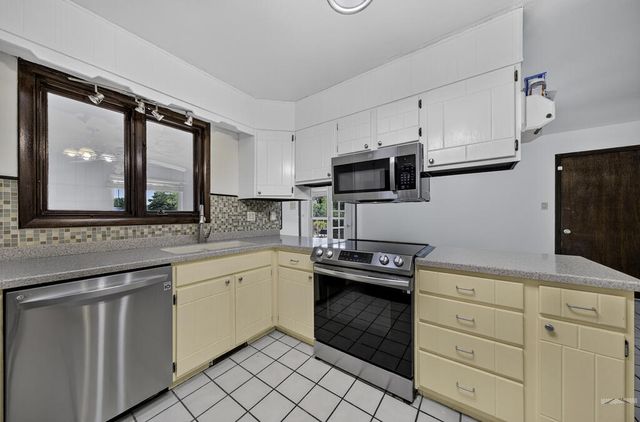 420 W Player Dr, Pueblo West, CO 81007