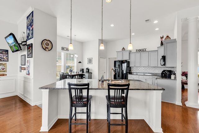 609 Chatman Ct., Murrells Inlet, SC 29576