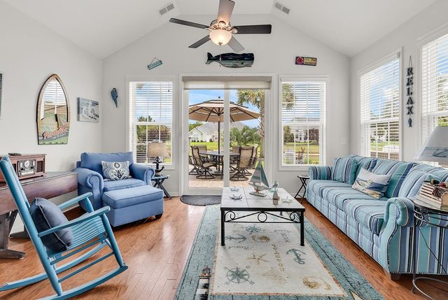 609 Chatman Ct., Murrells Inlet, SC 29576