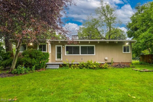 570 Mardon Avenue, Akron, OH 44303
