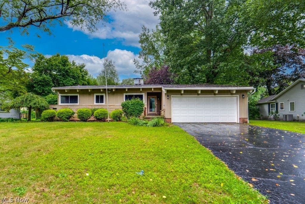 570 Mardon Avenue, Akron, OH 44303