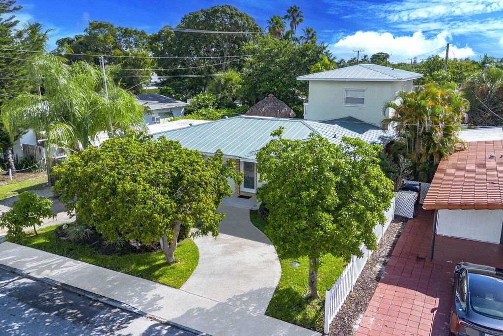 1808 N M St, Lake Worth Beach, FL 33460