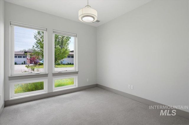 3755 S Harris Ranch Ave., Boise, ID 83716