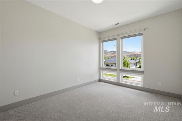 3755 S Harris Ranch Ave., Boise, ID 83716