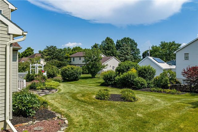 4568 Greenfield Road, Hanover Twp, PA 18017