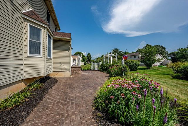 4568 Greenfield Road, Hanover Twp, PA 18017