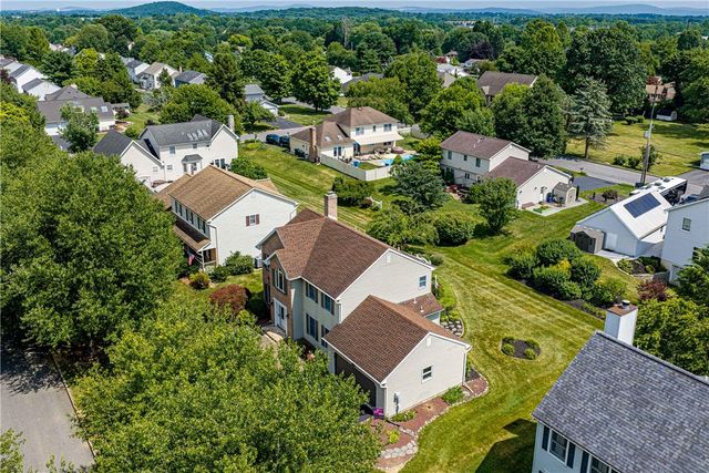 4568 Greenfield Road, Hanover Twp, PA 18017