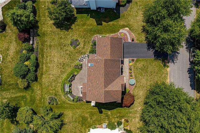 4568 Greenfield Road, Hanover Twp, PA 18017