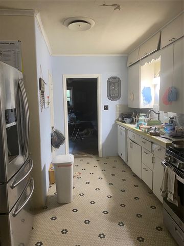 715 Morningside Drive, Mineral Wells, TX 76067
