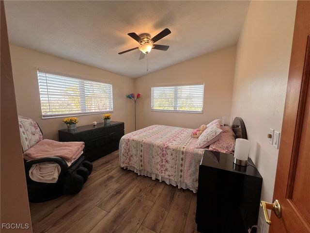 9225 Dimmick DR, Sanibel, FL 33957