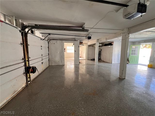 9225 Dimmick DR, Sanibel, FL 33957