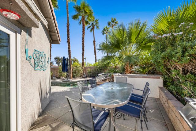 2900 S Redwood Drive, Palm Springs, CA 92262