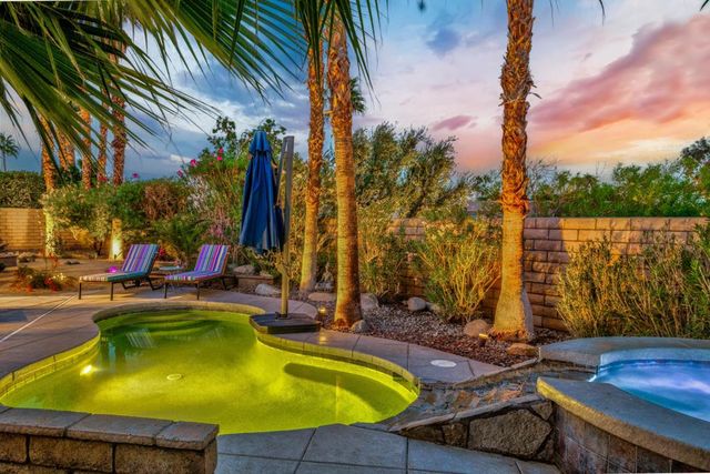 2900 S Redwood Drive, Palm Springs, CA 92262