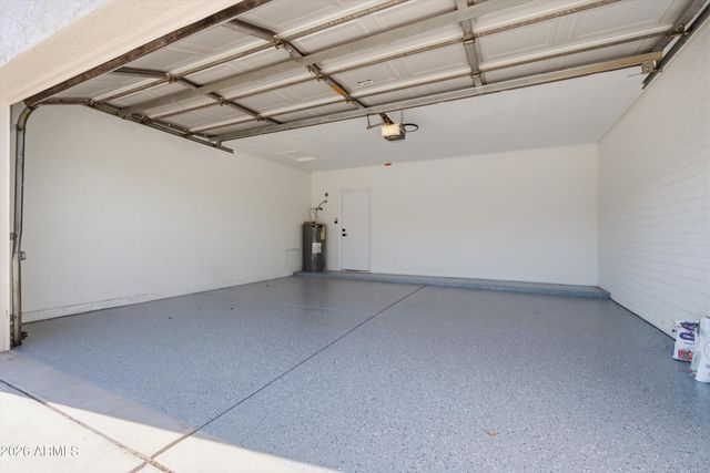 2405 W GREGG Drive, Chandler, AZ 85224