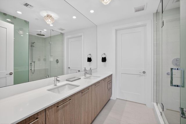 151 N Seabreeze Boulevard 2103-E, Fort Lauderdale, FL 33304