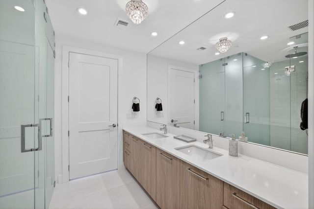 151 N Seabreeze Boulevard 2103-E, Fort Lauderdale, FL 33304