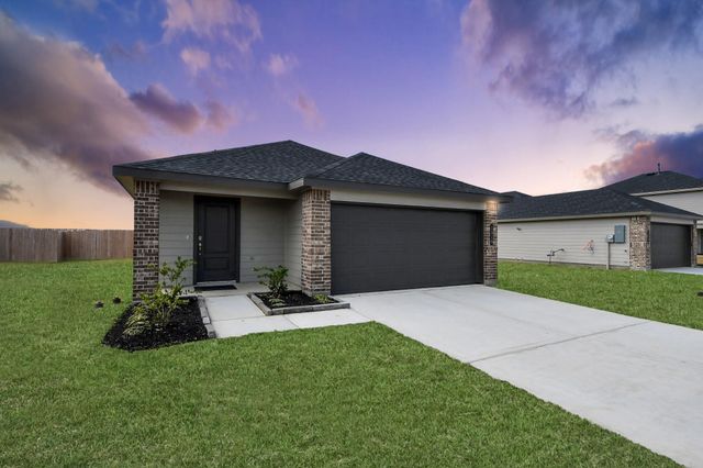 1018 Bluegill Lane, Alvin, TX 77511