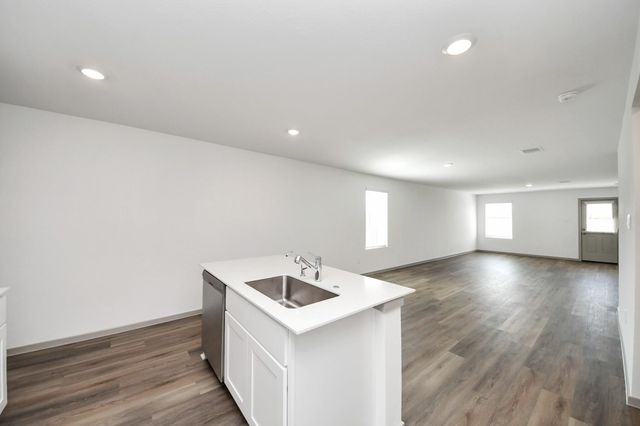 1018 Bluegill Lane, Alvin, TX 77511