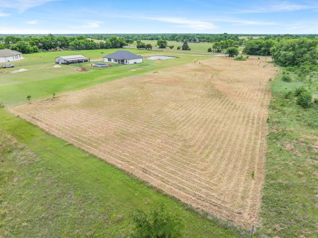 37362 State Highway 64, Wills Point, TX 75169