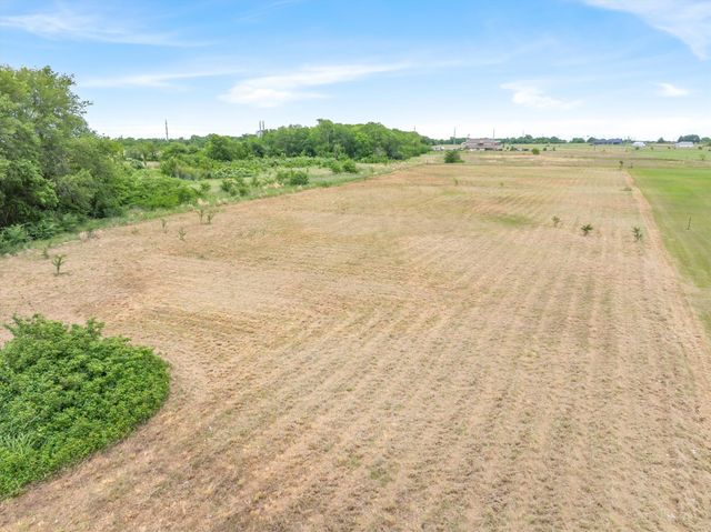 37362 State Highway 64, Wills Point, TX 75169