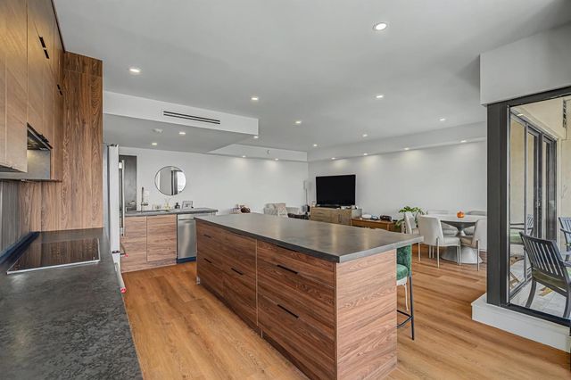 2001 Holcombe Boulevard 3305, Houston, TX 77030